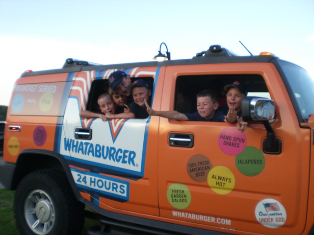 ckrdDIQpir4APyeJe4dZtY-whataburger-640x480.jpg (640×480)